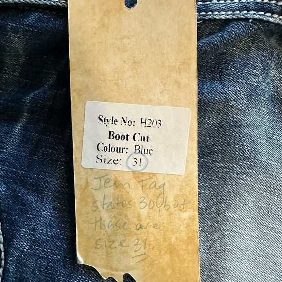 Keya boot cut embellished jeans - Picture 5 of 13